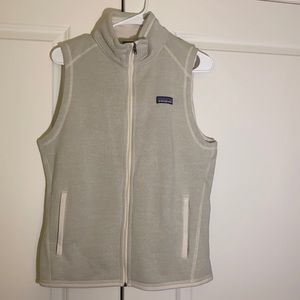 Patagonia Womens'sBETTER SWEATER VEST 
Style: 25886   Color: RWL 
Size: M